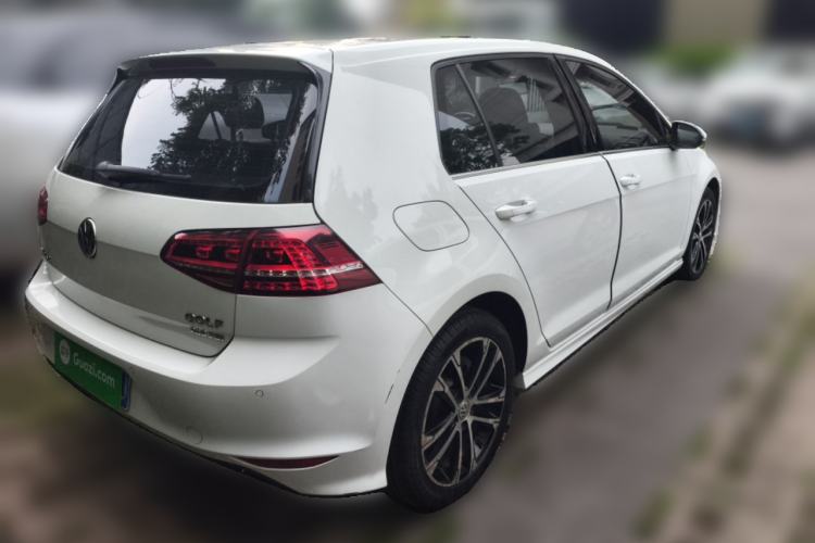 Used Volkswagen Golf 2016 1.4TSI Automatic R-Line Rear Right 45 Deg