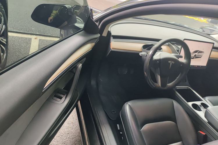 Used Tesla Model 3 2022 Rear-Wheel-Drive Version
