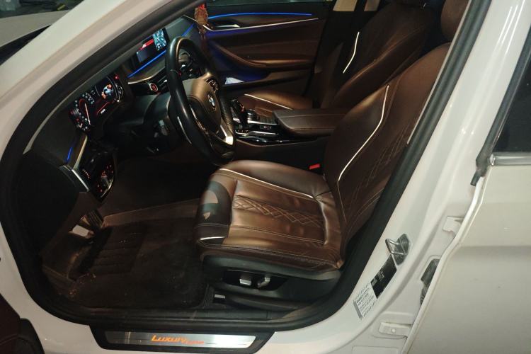 Used BMW 5 Series 2018 530Li Leading Edition Luxury Package
