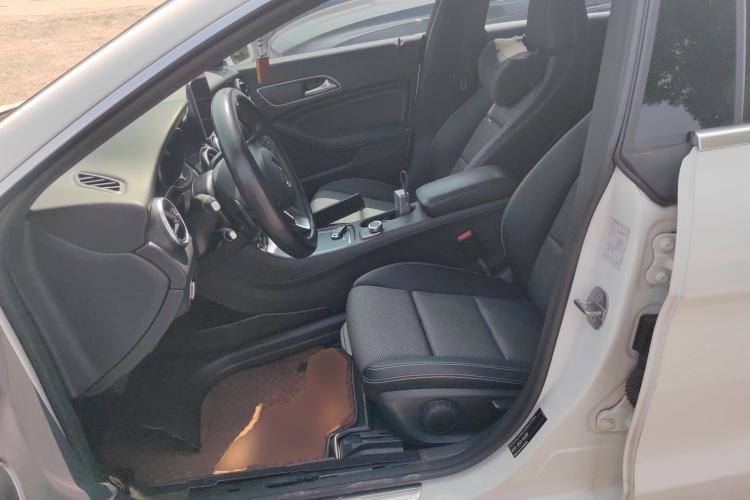 Used Mercedes-Benz CLA 2018 CLA 180 Left Front Seat