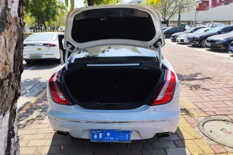 Used Jaguar XJ 2015 XJL 2.0T Elegance Business 80th Anniversary Limited Edition