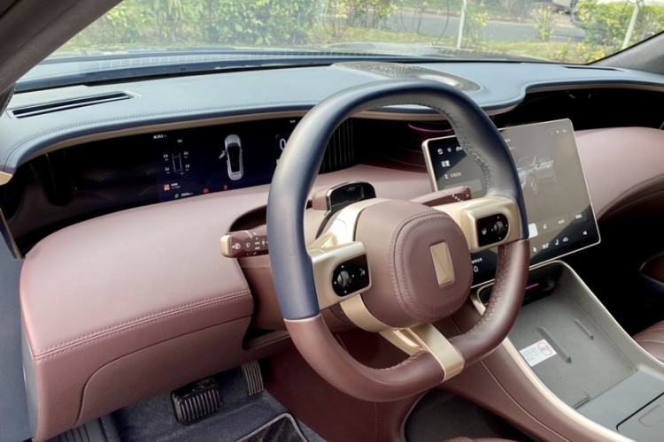 Used Avatr 11 2024 730 Luxury Edition with Three Lasers and Rear-Wheel Drive
