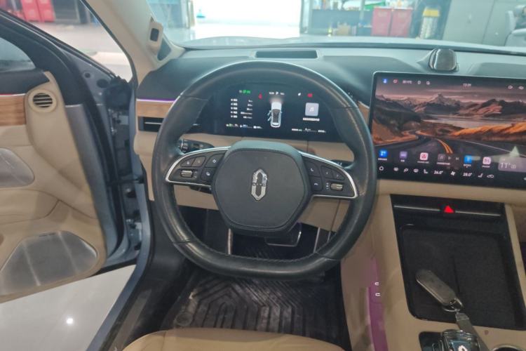 Used Hima AITO M5 2023 Extended-Range Four-Wheel Drive Intelligent Driving Version Steering Wheel