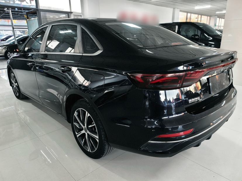 Geely Auto Emgrand 2022 4th Generation 1.5L CVT Luxury Model - Premium — снимка 6