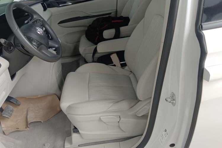 Used Buick GL8 2022 ES Landtrek 653T Comfort Edition
