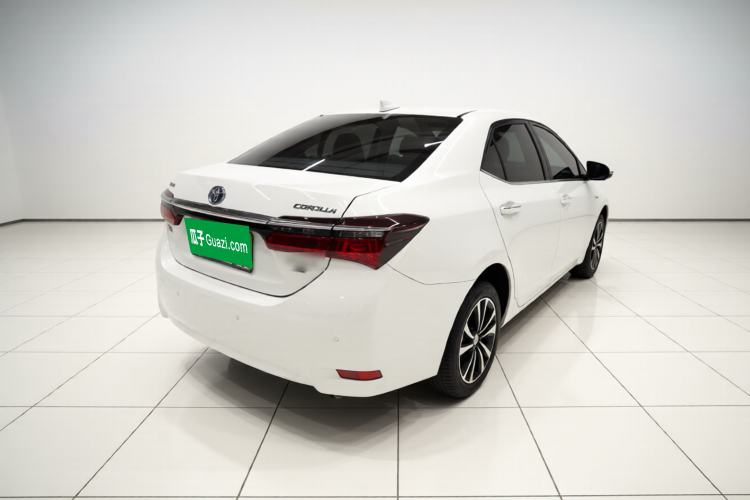 Used Toyota Corolla 2017 Revised Dual-Engine 1.8L E-CVT Elite Edition Exterior 5