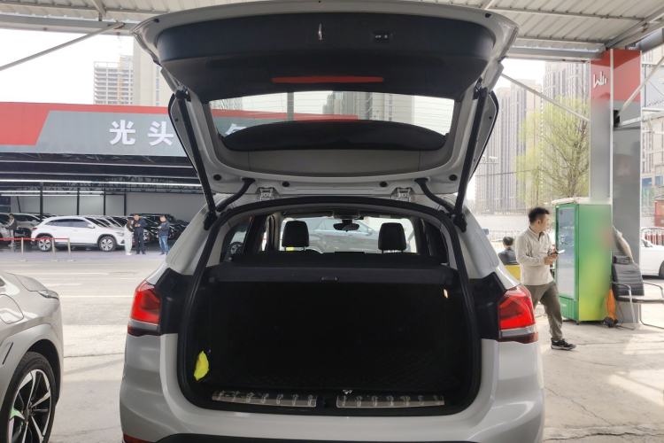 Used BMW X1 2020 sDrive25Li Leading Model
