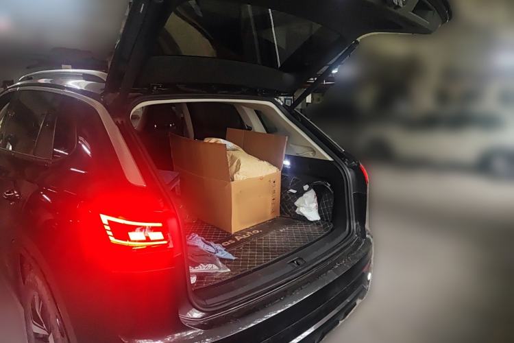 Used Volkswagen Tayron GTE Plug-in Hybrid 2020 1.4T Luxury Model Trunk