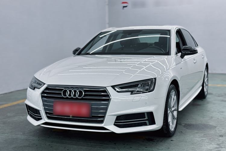 Used Audi A4L 2018 30th Anniversary Edition 40 TFSI Fashion Model
