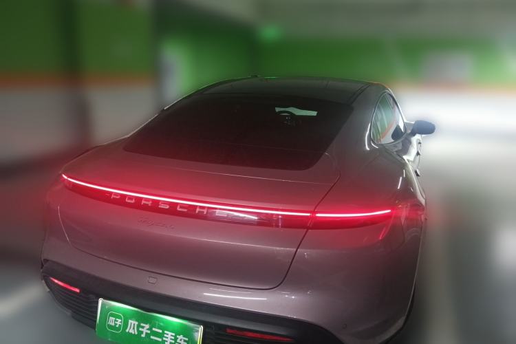 Used Porsche Taycan 2022-Year Updated Taycan