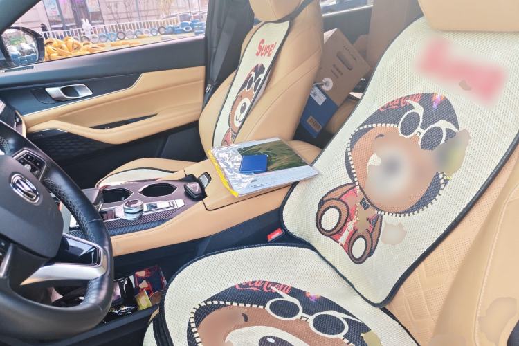 Used CHANGAN UNI-K 2021 2.0T All-Wheel Drive Prestige Version Left Front Seat