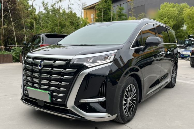 Used Denza D9 2022 DM-i 970 Four-Wheel Drive Flagship Model