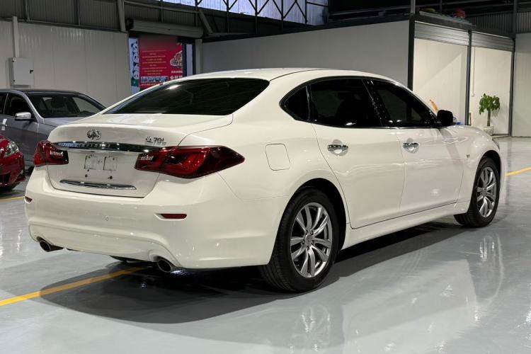 Used Infiniti Q70 2015 Q70L 2.5L Elite Edition