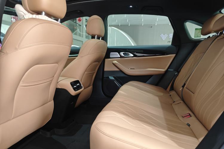 Used Geely Galaxy A7 2025 Model EM-i 150km Exploration+ Edition Interior 3