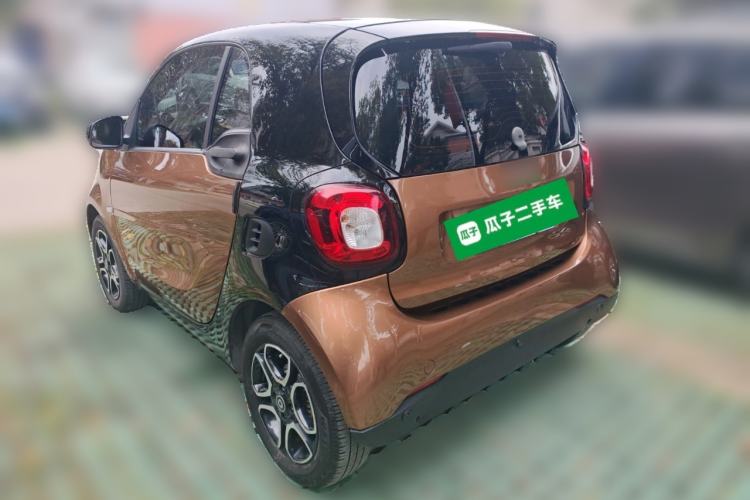 Used smart fortwo 2016 0.9T 66kW Hardtop Pioneer Edition
