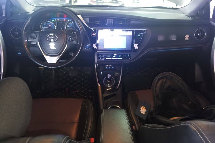 Used Toyota Corolla 2018 Dual-Engine 1.8L E-CVT Smart Edition
