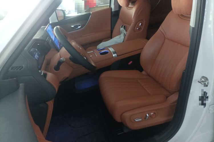 Used GAC Trumpchi S9 2025 Model Qiankun Ultra 6-Seater