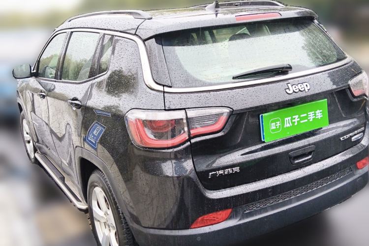 Used Jeep Compass 2017 200T Automatic Family Edition
