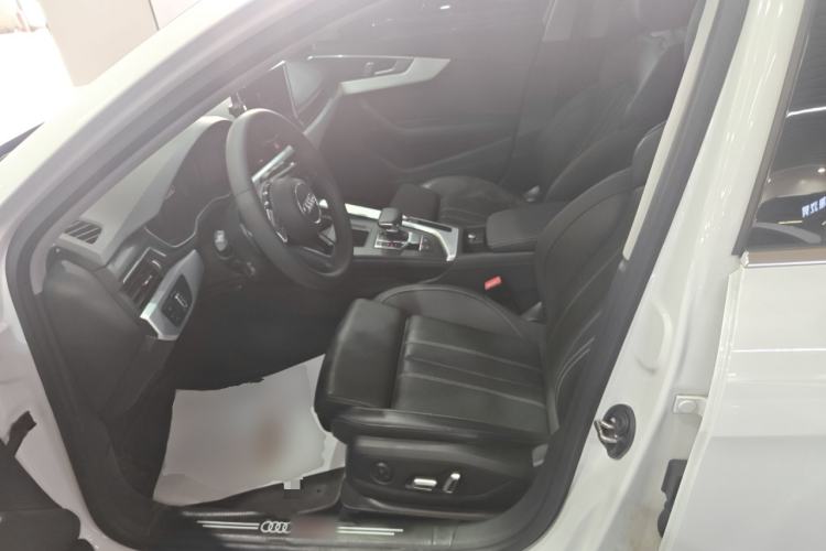 Used Audi A4L 2024 40 TFSI Fashion Dynamic Model
