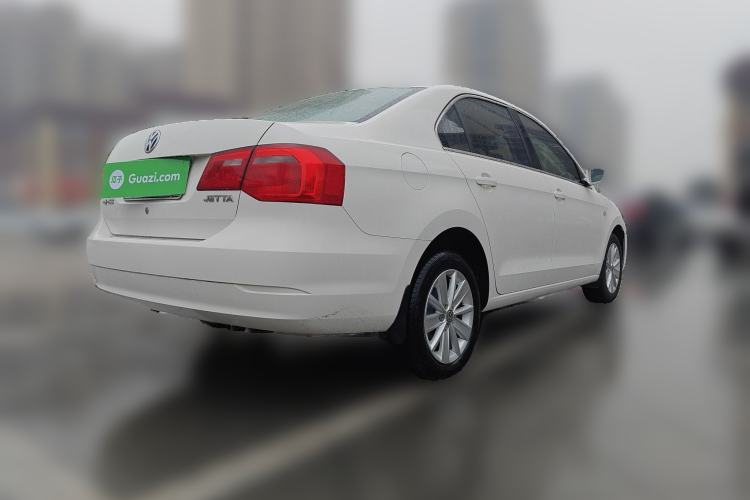 Used Volkswagen Jetta 2013 1.6L Manual Comfort Model