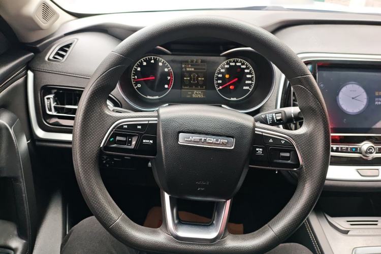 Used JETOUR X70M 2021 1.5T Manual Urban Partner Model 5 Seats
