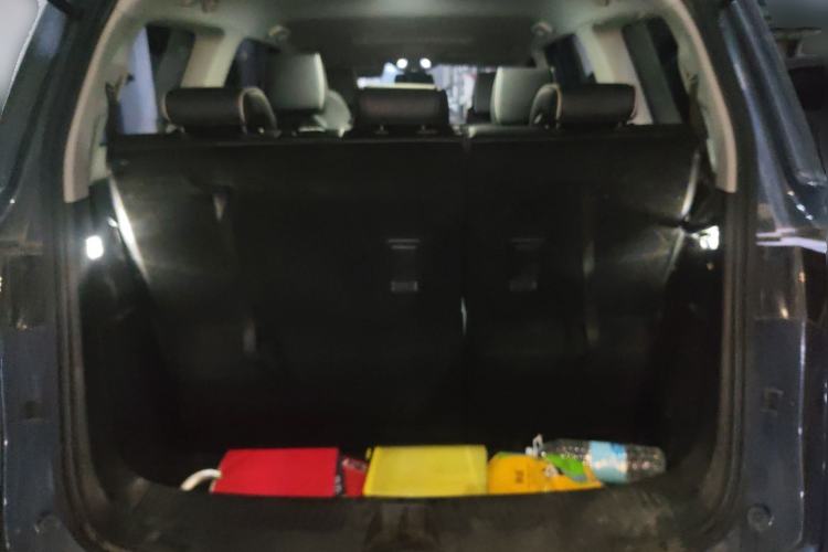 Used Wuling Jiachen 2022 1.5T CVT Deluxe Flagship Edition Trunk