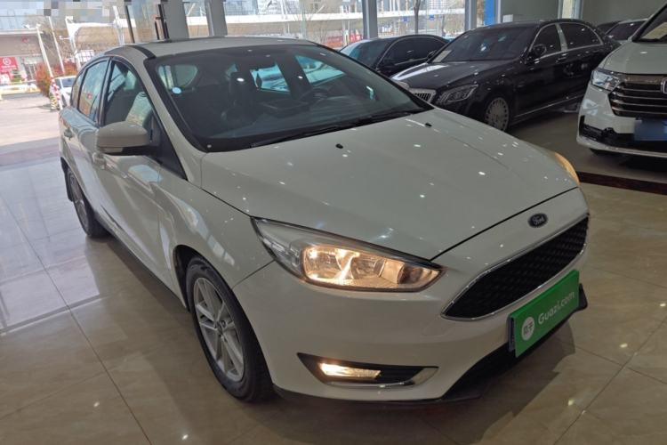 Used Ford Focus 2017 Hatchback 1.6L Automatic Fashion Edition Smart Drive Version