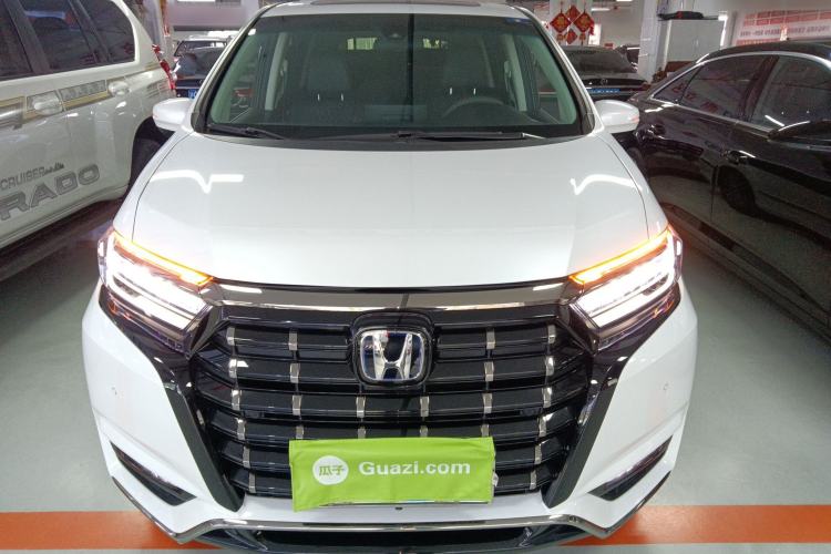 Used Honda Elysion 2022 2.0L eHEV Luxury Edition

