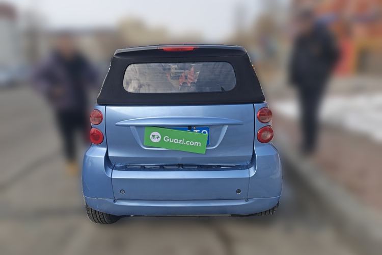 Used smart fortwo 2011 1.0 MHD Convertible Orange Edition
