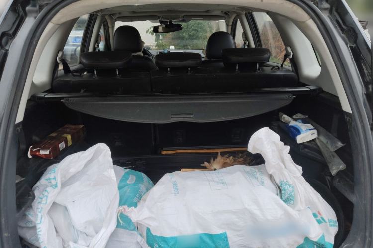 Used Haval H6 2014 Sport Version 1.5T Manual Two-Wheel Drive Elite Edition Trunk