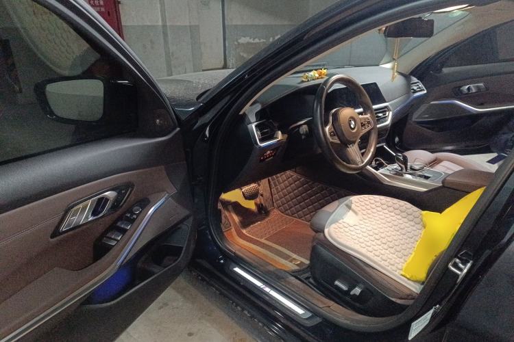 Used BMW 3 Series 2020 Facelifted 325Li M Sport Night Edition Package Driver Seat