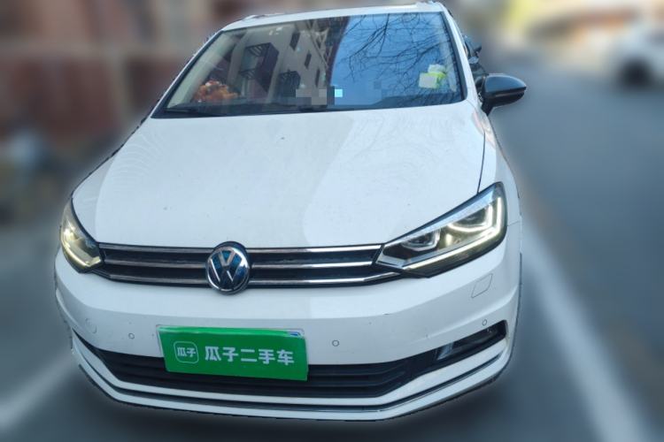 Used Volkswagen Touran 2016 Volkswagen Touran L 280TSI DSG Comfort Edition
