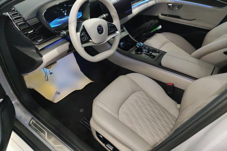 Used BYD Han 2025 EV Intelligent Driving Edition 701KM LiDAR Flagship Model