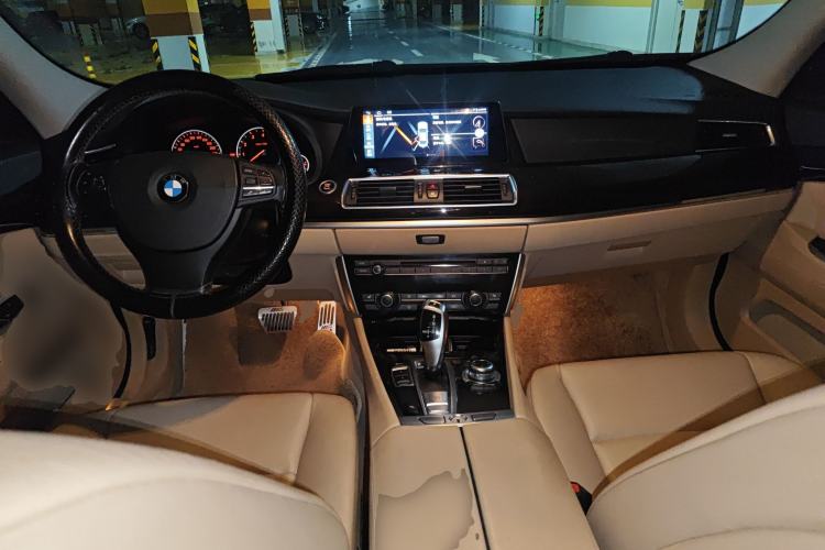 Used BMW 5 Series GT 2011 535i Elegant Edition
