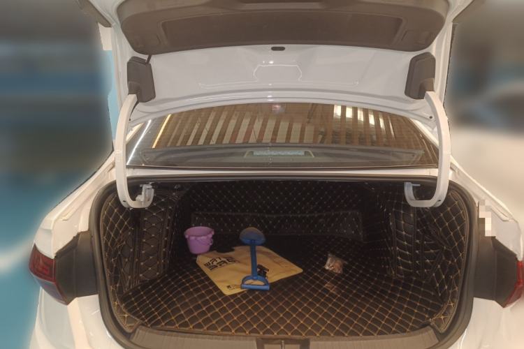 Used Volkswagen Sagitar 2021 280TSI DSG Excellence Edition Trunk