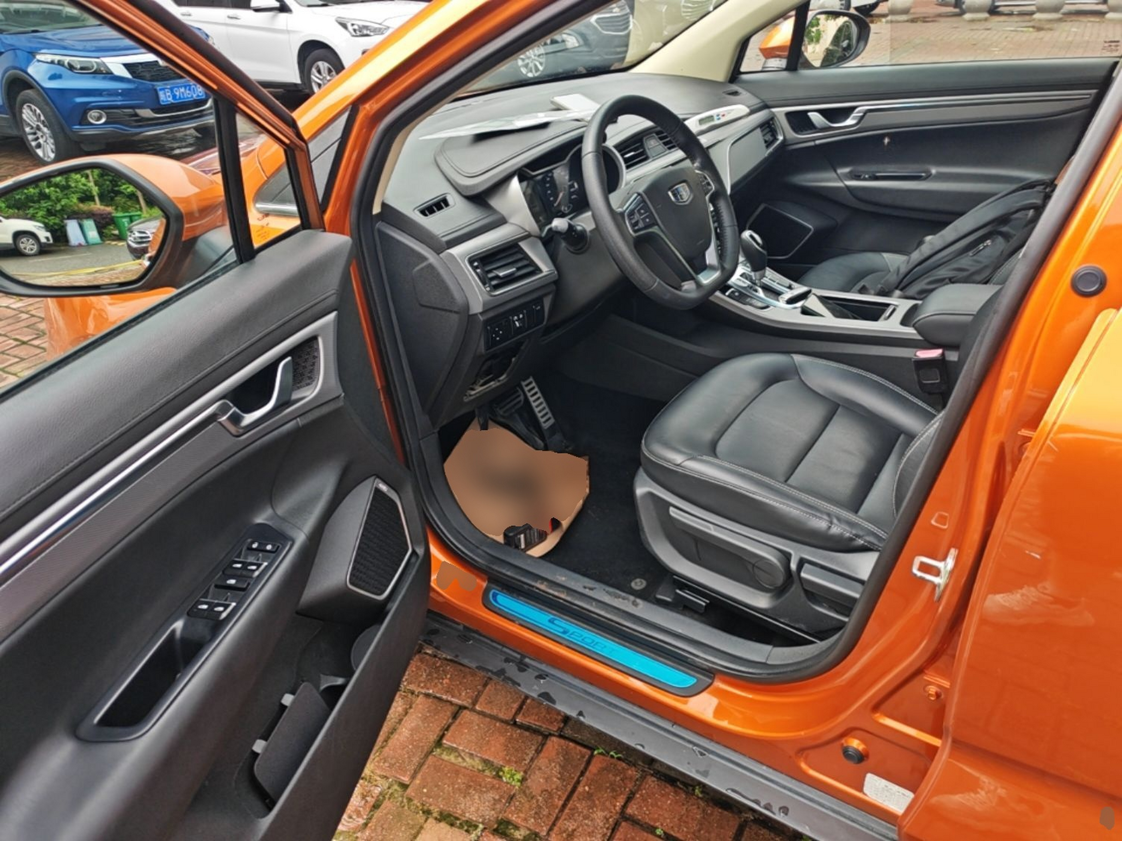 Interior delantero