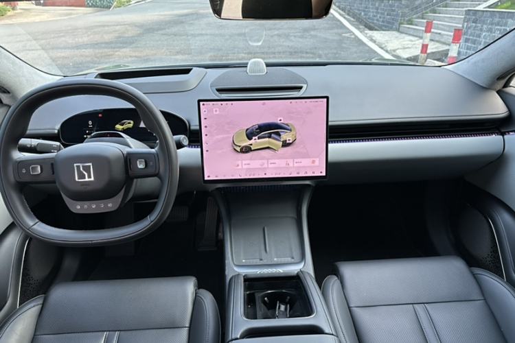 Used Zeekr 007 2025 Rear-Drive Intelligent Driving Version 75 kWh Interior 1