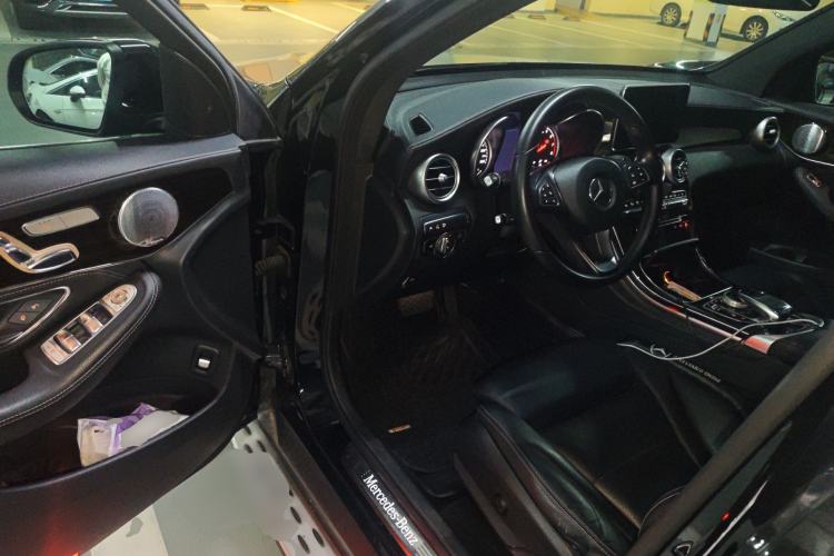 Used Mercedes-Benz GLC 2018 Facelift GLC 260 4MATIC Luxury Edition