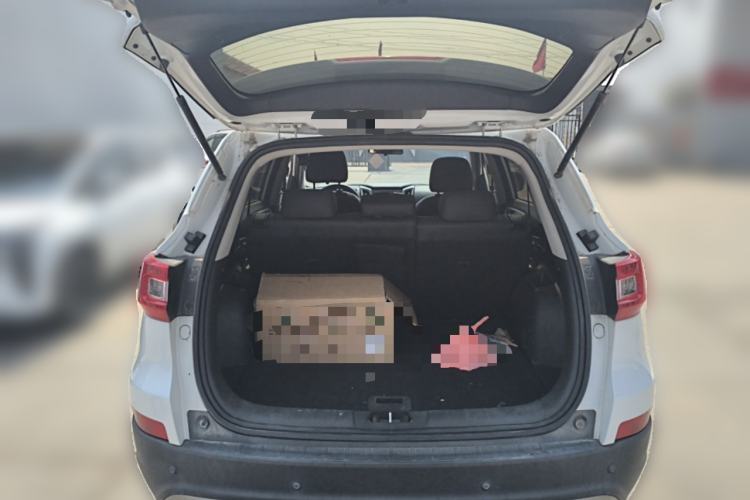 Used CHANGAN CS75 2017 Shangkui Edition 1.5T Automatic Fengxiang Model
