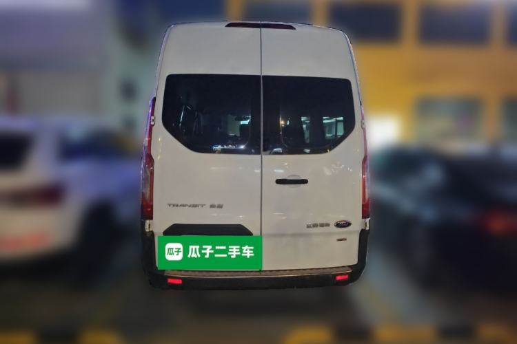 Used Ford Transit 2019 2.0T Diesel Multi-Purpose Commercial Vehicle Mid-Drive Mid-Roof 6-Seater China VI Standard
