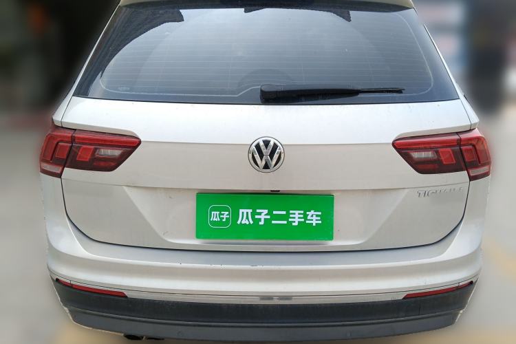 Used Volkswagen Tiguan L 2019 330TSI Automatic Two-Wheel Drive Panoramic Comfort Edition China VI Standard Rear