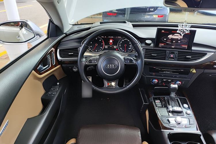 Used Audi A7 2014 50 TFSI quattro Luxury Model
