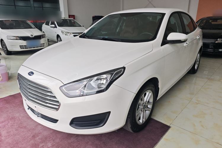Used Ford Escort 2019 Revised Version 1.5L Manual "Quality Enjoyment" Trim (Tire Pressure Monitoring) China VI Standard