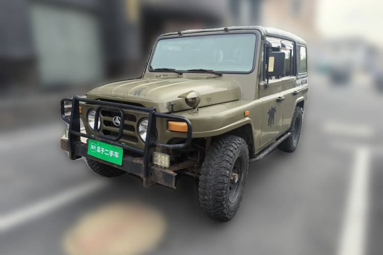 Used BAW 212 Classic 2016 2.0L Van Four-wheel Drive Luxury Version China IV