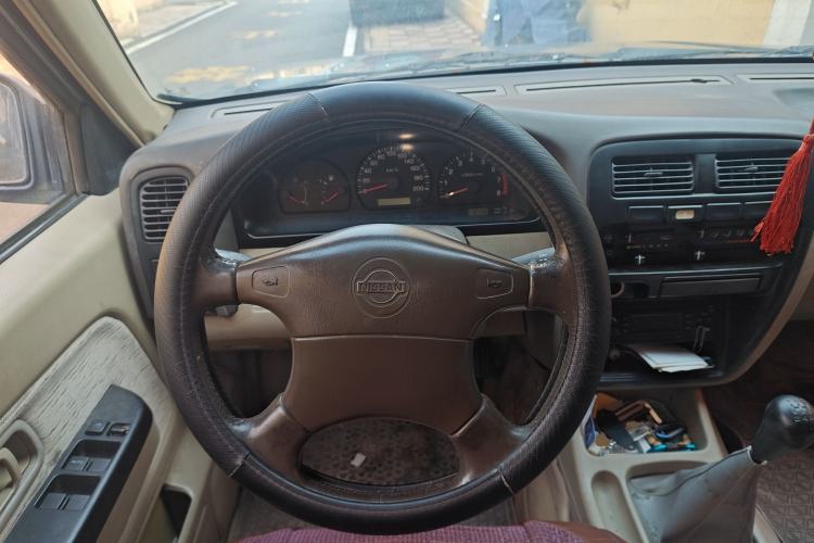 Used Dongfeng Ruichi 2010 2.4L Gasoline Two-Wheel Drive Standard Version ZG24
