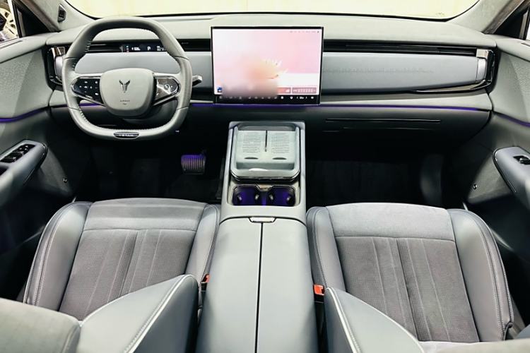 Used VOYAH COURAGE 2024 Four-Wheel Drive Global Edition
