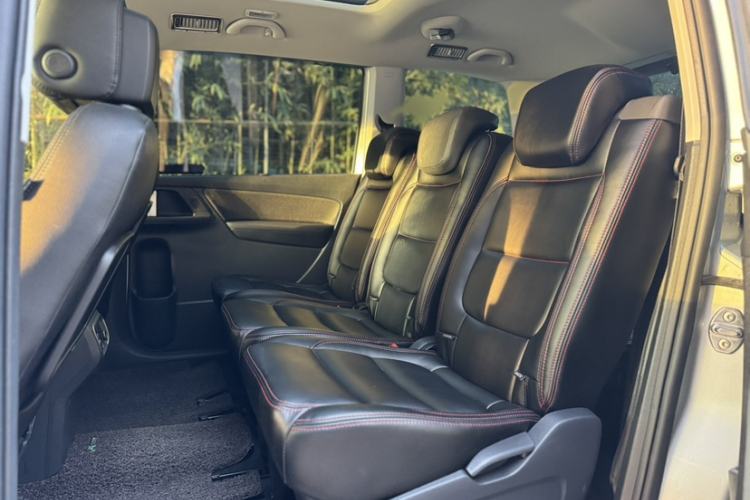 Used Volkswagen Sharan 2018 Revised Version 380TSI Comfort Edition 7-Seater
