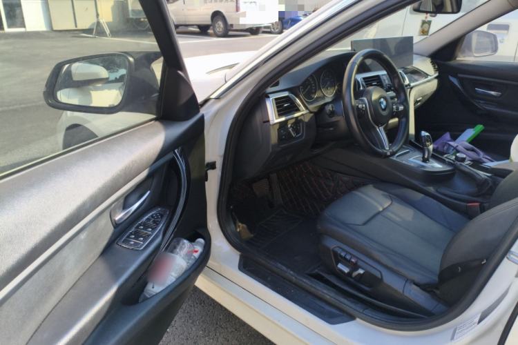 Used BMW 3 Series 2016 316Li Fashion Model
