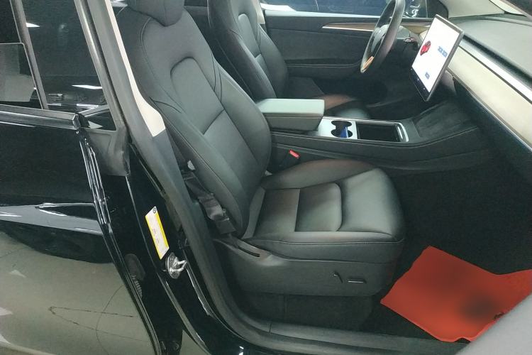 Used Tesla Model Y 2021 Standard Range Rear-Wheel Drive Version