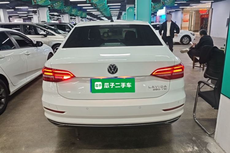 Used Volkswagen Lavida 2021 280TSI DSG Luxury Edition Rear